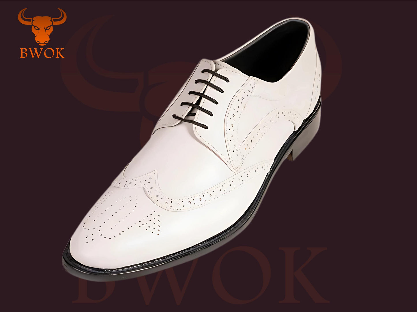 Handgefertigte weiße Leder-Wingtip-Oxford-Schuhe: Maßgefertigte Brogues