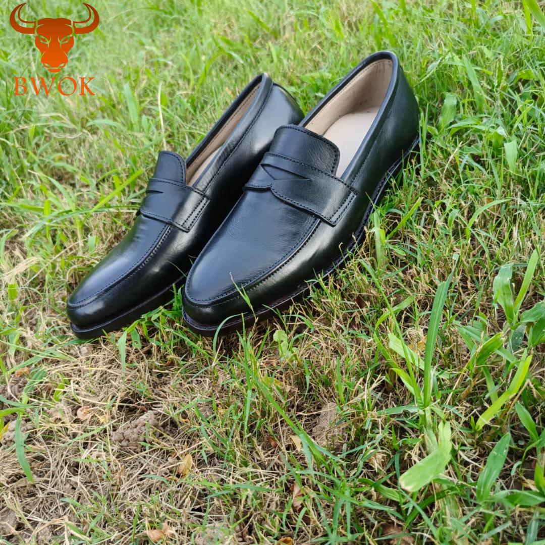 Handmade Full-Grain Leather Penny Loafers: Classic Slip-On Dress Shoes
