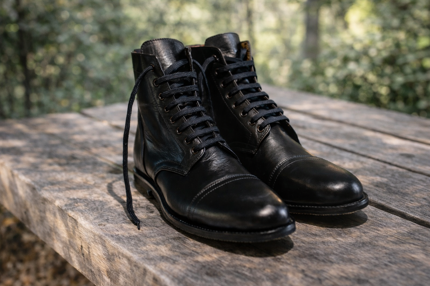 Botas Clásicas de Combate de Cuero Negro – Diseño de Puntera Pulida