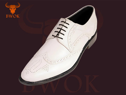 Zapatos Oxford Wingtip Brogue de cuero blanco hechos a mano: A la medida