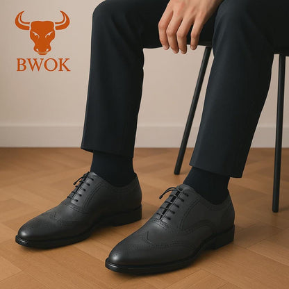 Handgefertigte Oxford-Schuhe mit grauer Patina: Leder-Fullbrogues