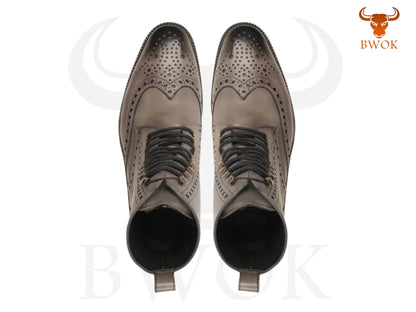 Handgefertigte graue Leder-Wingtip-Stiefeletten: Brogue Ankle Boots