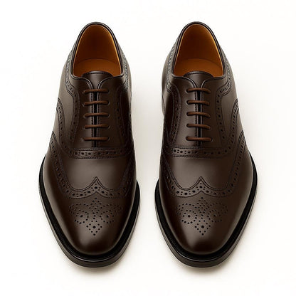 Handgefertigte Oxford-Schuhe aus braunem Leder – elegante Abendschuhe mit polierter Vorderkappe von BWOK