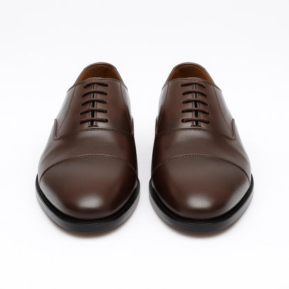 Handgemachte braune Oxford Schuhe aus Leder – Klassische Cap-Toe Anzugschuhe